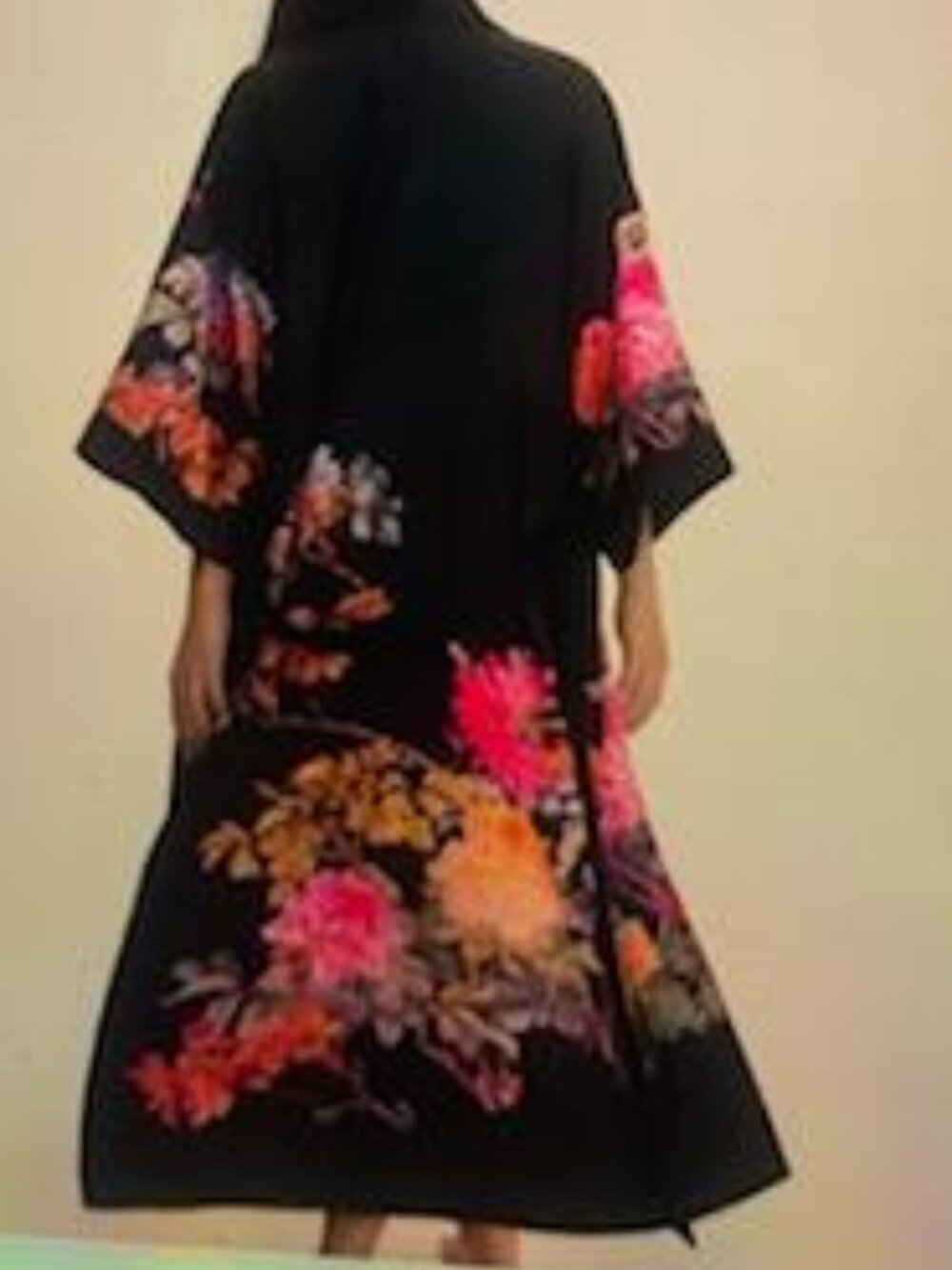 Black BOHO Floral Kimono Duster Robe-Size L